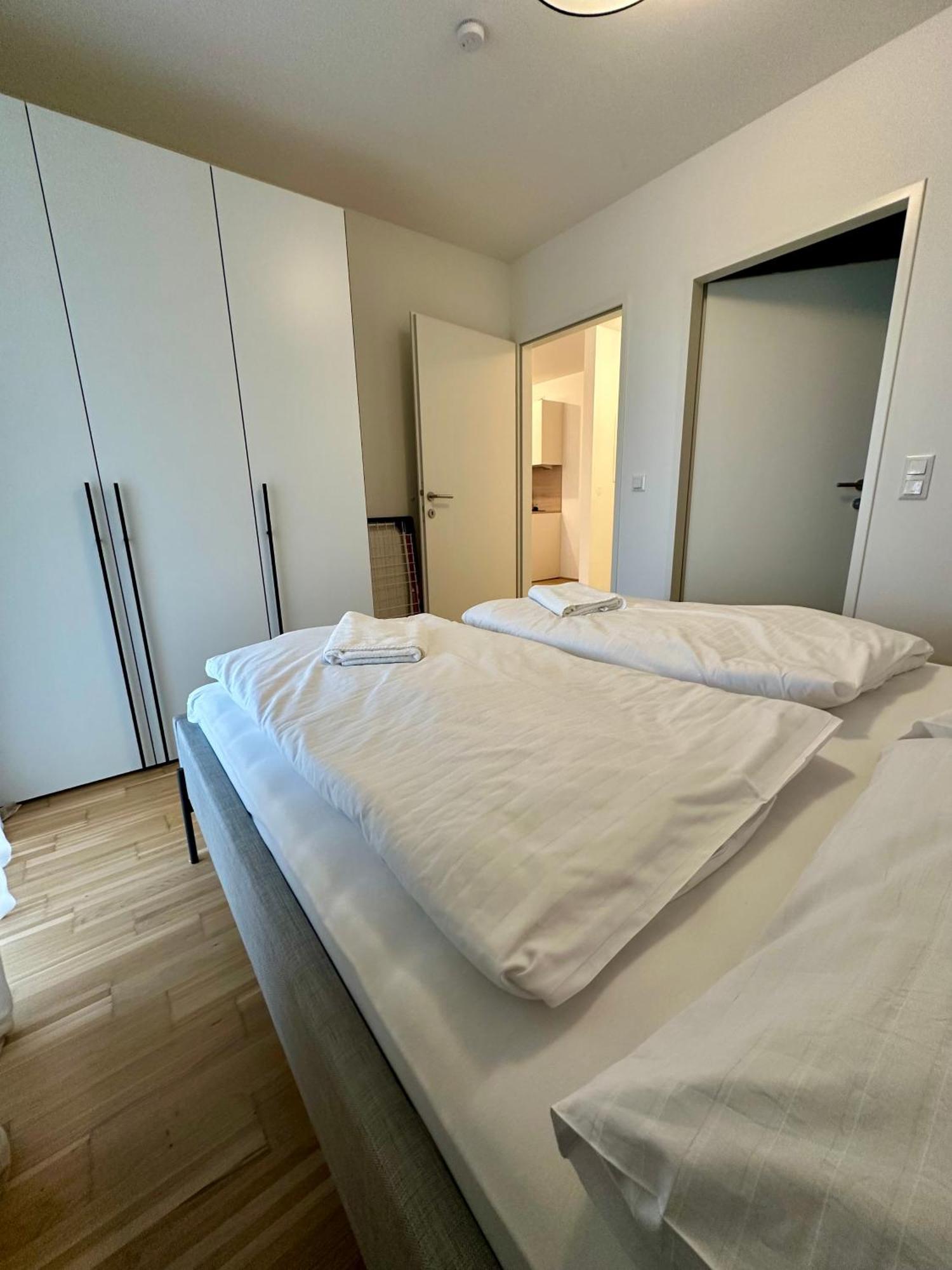 Coho City Apartments Mit Hauseigener Tiefgarage Vienna Exterior photo
